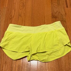 Lululemon Athletica Speed Up Shorts 2.5 HR